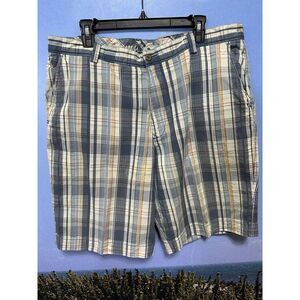 Tommy Bahama Blue, White & Brown  Plaid Cotton/Silk Blend‎ Shorts. Men's Size 38